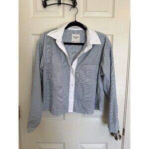 Abercrombie Cropped Button Up